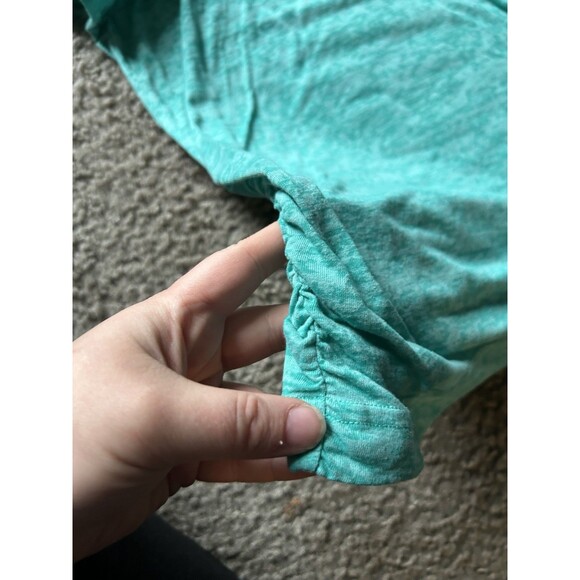 Under Armour Lightweight Hoodie Shirt Women’s Size SMALL Teal Blue - Picture 5 of 6